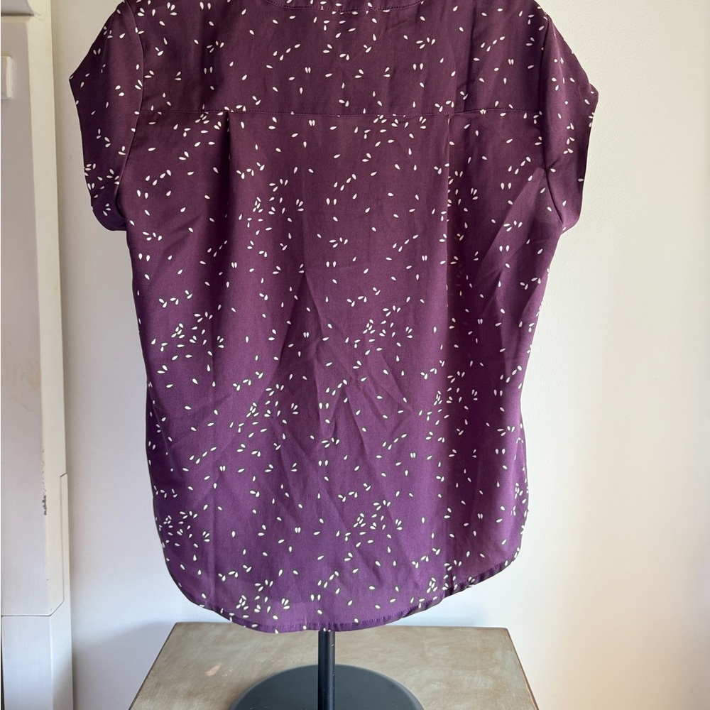 Fun 2 Fun Purple V-Neck Women's Top - Picture 6 of 6